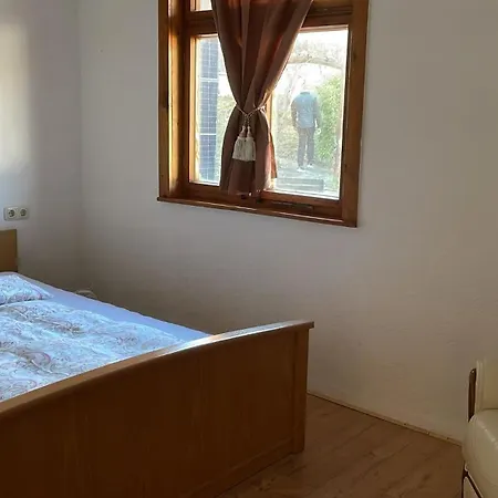 Fuer Monteure مكان تخييم *